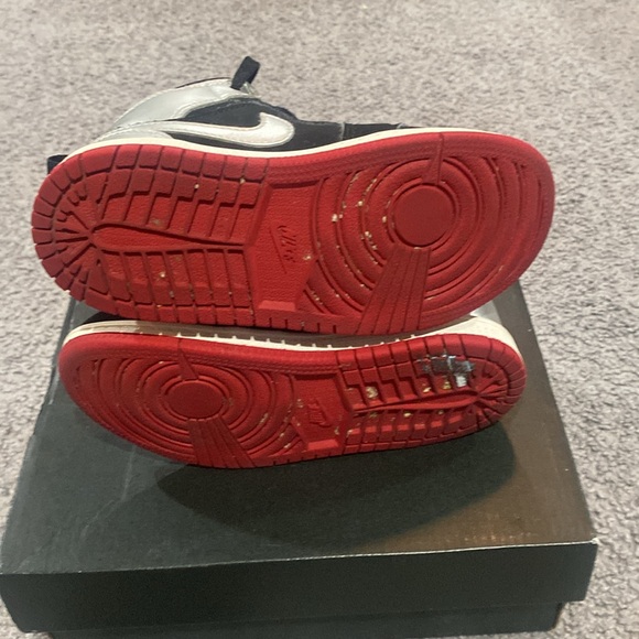 Jordan Retro 1 - Picture 5 of 6